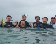 沖縄の海に潜っての活動