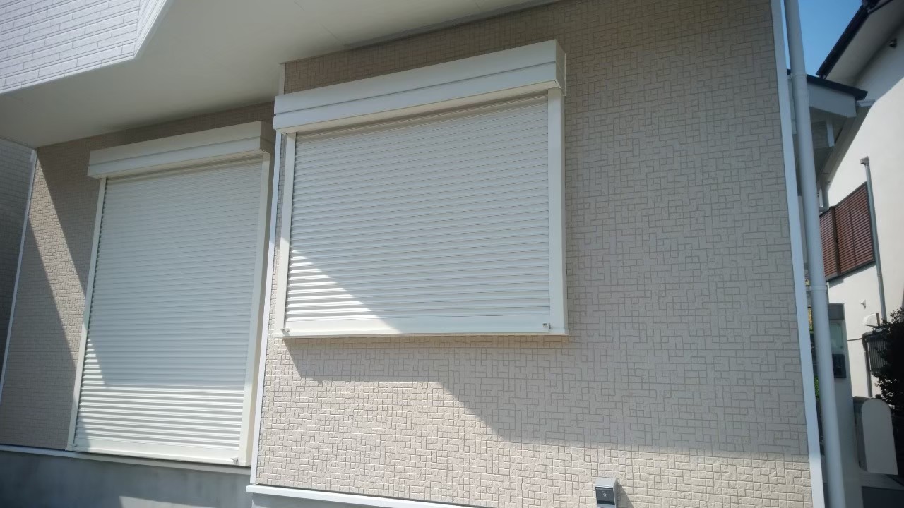 住宅にシャッターをつける必要性とは いらないと考える理由も考察 株式会社横引シャッター 住宅にシャッターをつける必要性とは いらないと考える理由も考察 株式会社横引シャッター